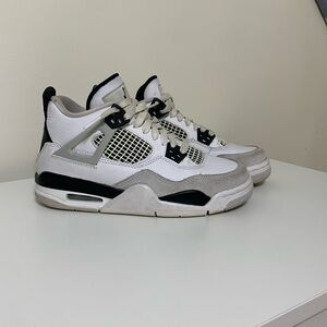 Air Jordan 4’s Military Black